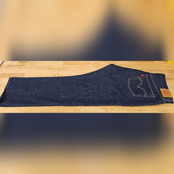 Levi's Premium 501 Jeans - Picture 4 of 7